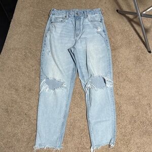 American Eagle Outfitters Light Blue Ripped Straight Leg Jeans 2 Short Length
